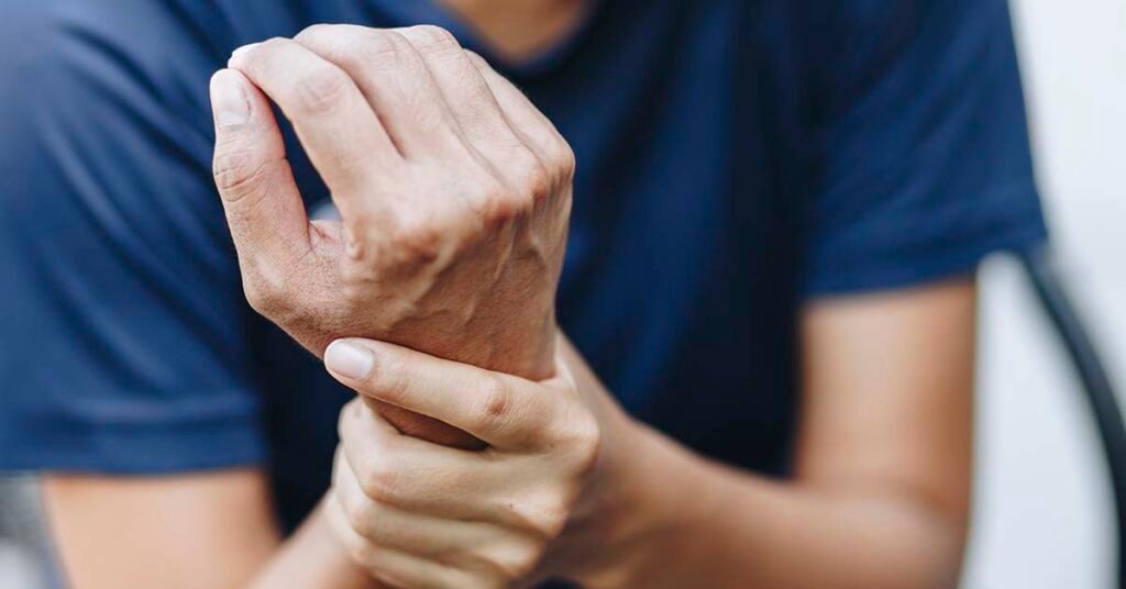 Escafolunar: lesão do ligamento do punho e quando a cirurgia é indicada